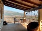 Ausverkauft : 3 etagen Dorf Steinhaus 4km neben Podgorica mit guter Aussicht