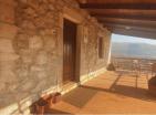 Ausverkauft : 3 etagen Dorf Steinhaus 4km neben Podgorica mit guter Aussicht