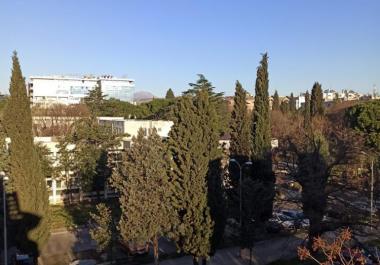 Zweistöckiges Penthouse in einem Luxushaus im Zentrum von Podgorica