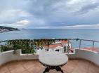Haus in Dobra Voda direkt am Meer mit 218 m2 Grundstück