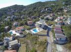 Schöne moderne Villa in Bar, Shushanj, mit Panoramablick auf das Meer und Pool