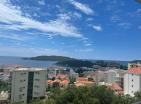 1-Zimmer-Wohnung in Bechichi zum Verkauf mit Panoramablick auf das Meer