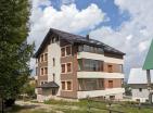 Neue moderne Apartments mit Bergblick 71 m2 im Zentrum von Zhabljak
