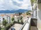 Große 100m2 Wohnung in Tivat, Donja Lastva neben Porto Montenegro, Meerblick