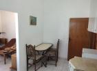 Zu verkaufen Zwei-Zimmer-Wohnung in Sutomore 53m2 mit Küche und Balkon