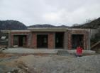 Neues Haus im Bau in Zupci, Bar mit ausgezeichnetem Meer-und Bergblick