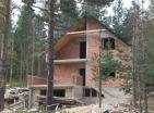 Zu verkaufen 2-stöckiges im Bau befindliches Haus mit Garage in Borje