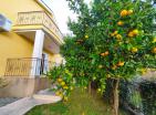 Neues 2-stöckiges Haus in Kavach zum Verkauf mit Pool