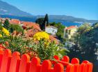 Große 3-Zimmer-Wohnung in Bijela, Herceg Novi mit Meerblick und Parkplatz