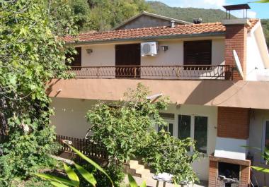 Haus kaufen in Mojdež