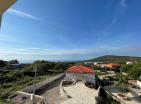 Dreistöckige Villa mit Pool in Krimovica mit Panoramablick auf das Meer