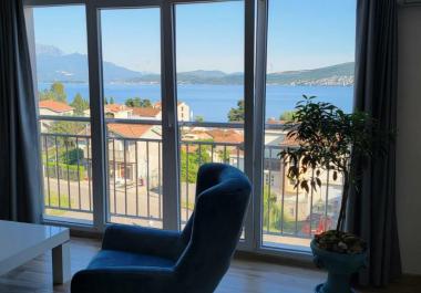 Wohnung zu verkaufen in Baošići