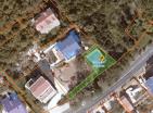 Zu verkaufen Grundstück 200 m2 in Bijela, Herceg Novi zum Hausbau