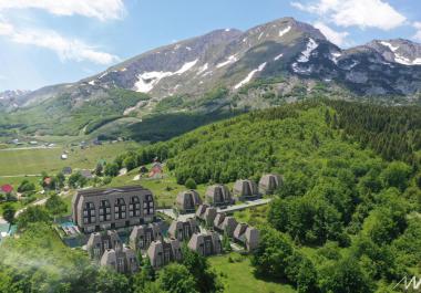 Großes Grundstück in Zabljak für den Bau von Hotels und Luxusvillen