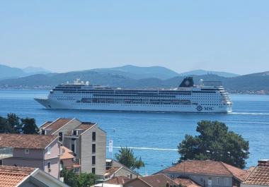 Wohnung in Baošići