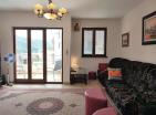 Zu verkaufen 2-stöckige Wohnung 118 m2 in Kamenari mit herrlichem Meerblick