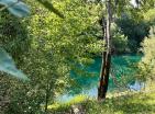 Abgeschiedenes Montenegro-Haus mit Pool, Obstgarten, Zugang zum Fluss