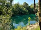 Abgeschiedenes Montenegro-Haus mit Pool, Obstgarten, Zugang zum Fluss