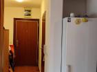 Charmante möblierte Wohnung 60 m2 in der Nähe des Meeres in Petrovac