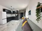 Neu eingerichtetes Luxusstudio 36 m2 in Emerald Residence in Bar, Montenegro