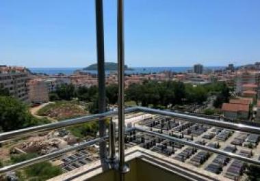 Wohnung zu verkaufen in Budva
