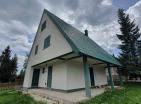 Atemberaubendes legalisiertes 3-stöckiges Haus mit Bergblick in Žabljak für das ganze Jahr