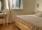 Atemberaubende 1-Zimmer-Wohnung mit Meerblick in Budva mit 2 Balkonen