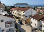 Atemberaubende 1-Zimmer-Wohnung mit Meerblick in Budva mit 2 Balkonen