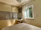 Atemberaubende 1-Zimmer-Wohnung mit Meerblick in Budva mit 2 Balkonen