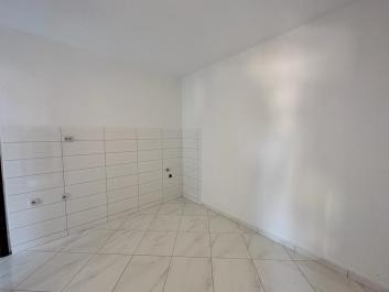 Neue günstige 2-Zimmer-Wohnung mit eigenem Garten