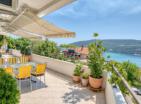 Luxuriöse 2-stöckige Villa mit Meerblick in Herceg Novi mit Pool und Terrasse