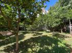 Atemberaubendes Haus mit Meerblick und Obstgarten in Sutomore. Muss man gesehen haben!