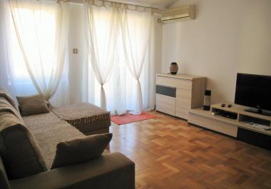 Wohnung zu verkaufen in Budva