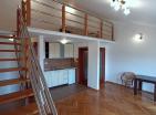 Atemberaubende Maisonette-Wohnung 47 m2 mit Meerblick in Budva, Montenegro