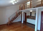 Atemberaubende Maisonette-Wohnung 47 m2 mit Meerblick in Budva, Montenegro