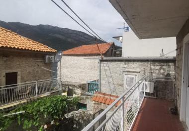 Zuhause in Lepetane
