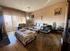Atemberaubende Maisonette-Wohnung mit 3 Schlafzimmern in Podgorica im dritten Stock