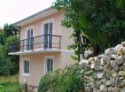 2-stöckiges Haus mit Meerblick zum Verkauf in Prčanj, Bucht von Boka-Kotor