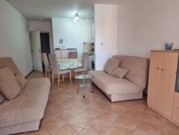 Sonniges Studio 35 m2 zum Verkauf in Petrovac in der Nähe von Supermarkt, Schnäppchenpreis