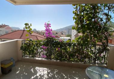 Wohnung in Budva