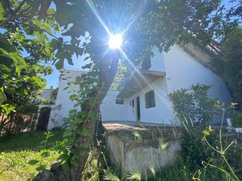 Elegantes 2-stöckiges Haus mit beeindruckendem Meerblick in Sutomore