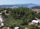 Ausverkauft : Exklusives 732 m2 großes Grundstück in Tivat zum Bau einer Wohnanlage für 10 Wohnungen