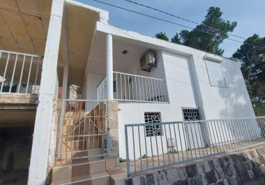 Villa in Sutomore