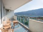 Panorama-Studio mit Meerblick 46 m2 mit Terrasse in Kotor