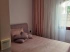 Luxuriöse 3-Zimmer-Strandwohnung 86 m2 in Petrovac