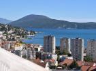 3-Zimmer-Wohnung mit Panoramablick auf das Meer in Herceg Novi mit Kamin und Garage