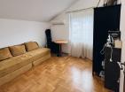 Atemberaubende 2-Schlafzimmer-Wohnung mit Meerblick in Tivat 65 m2