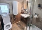 Atemberaubende 2-Schlafzimmer-Wohnung mit Meerblick in Tivat 65 m2