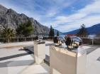 Luxuriöses Mini-Hotel am Strand in Orahovac, Kotor mit atemberaubender Aussicht