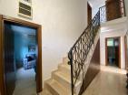 Luxuriöses 4-Zimmer-Haus in Bar mit privater Garage und Pavillon